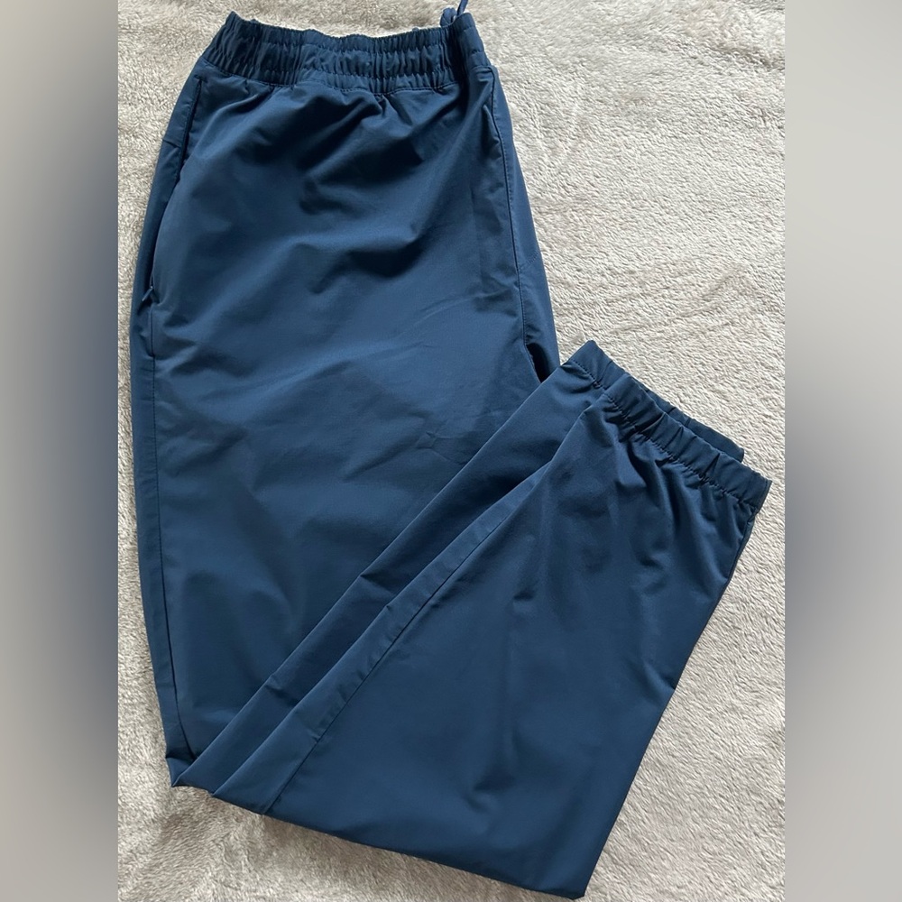 *The North Face Lightweight Joggers Pants*